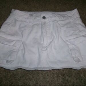 SHEIN White Mini cargo Skirt